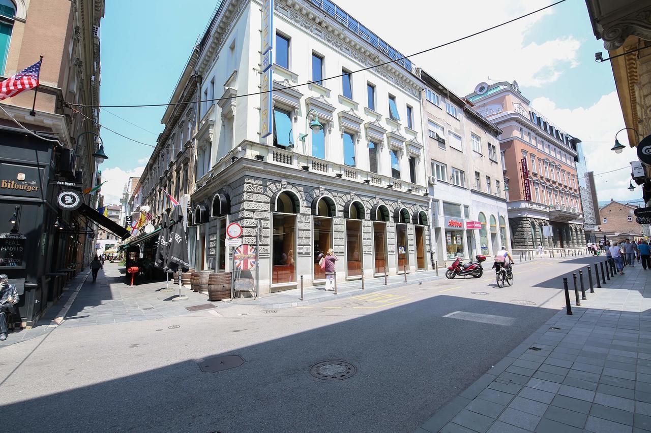 Modern In The Heart Of The Center! Appartamento *